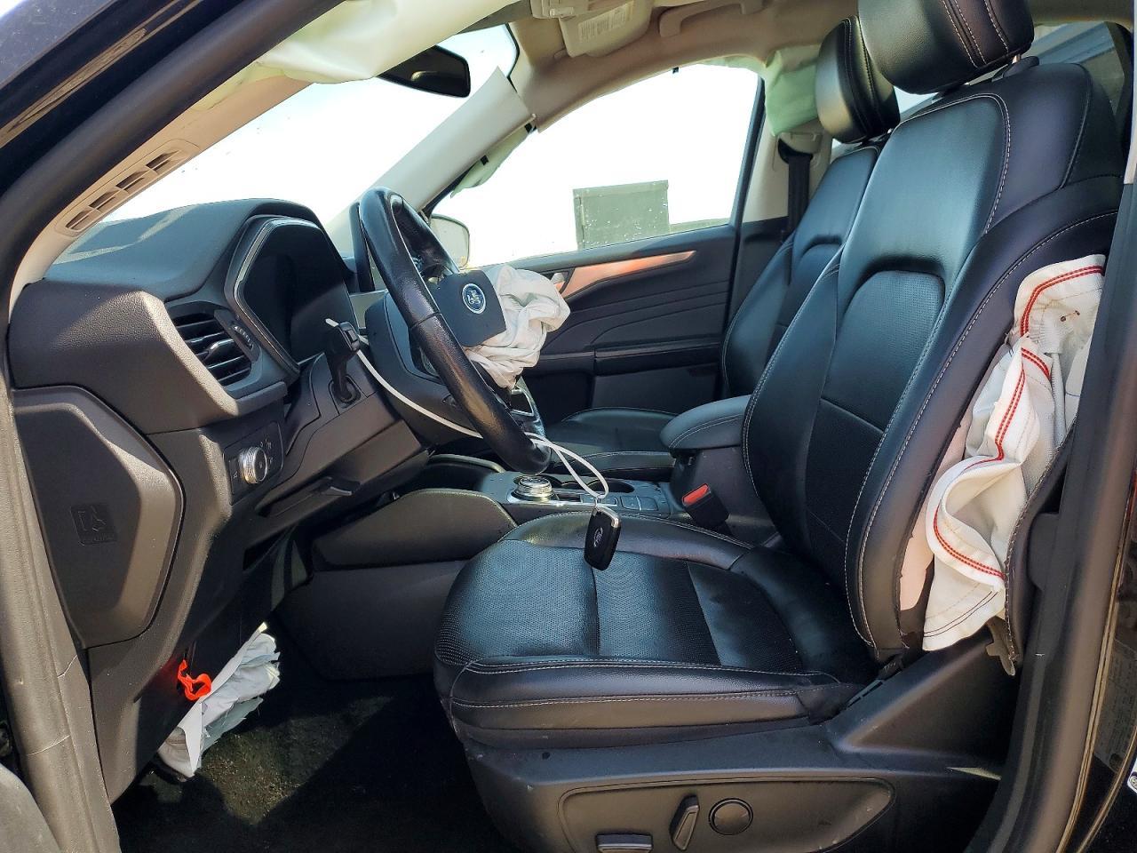 2021 Ford Escape Titanium - Image 7