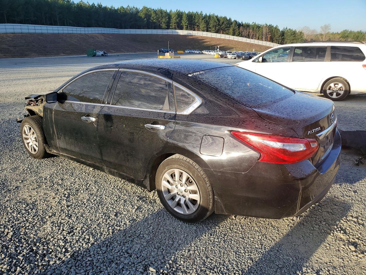 2016 Nissan Altima 2.5 S - Image 2