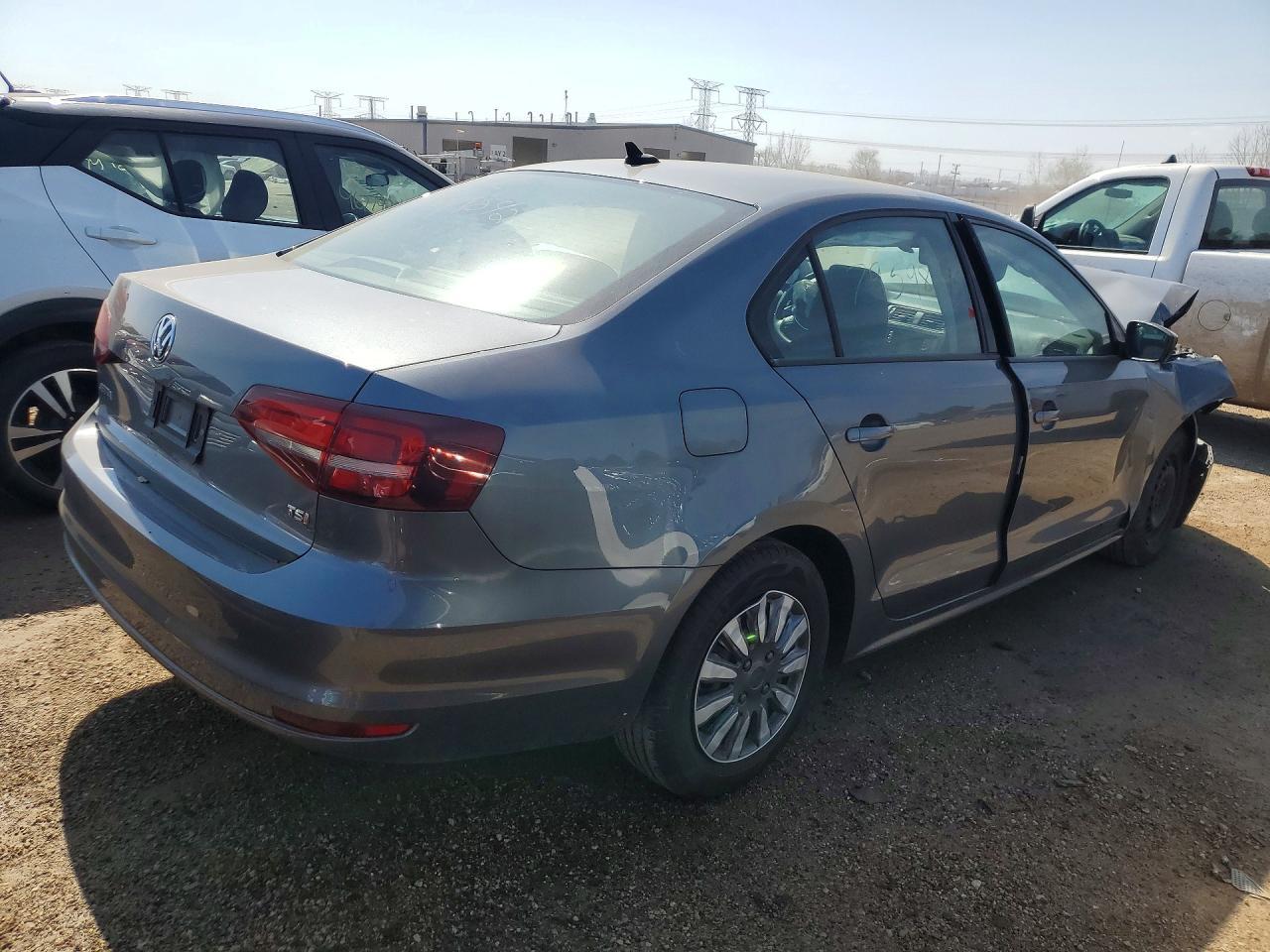 2016 Volkswagen Jetta S - Фото 3