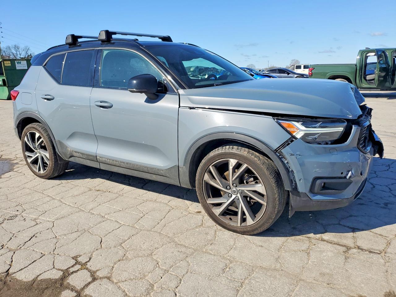 2022 Volvo Xc40 T5 R-Design - Фото 4