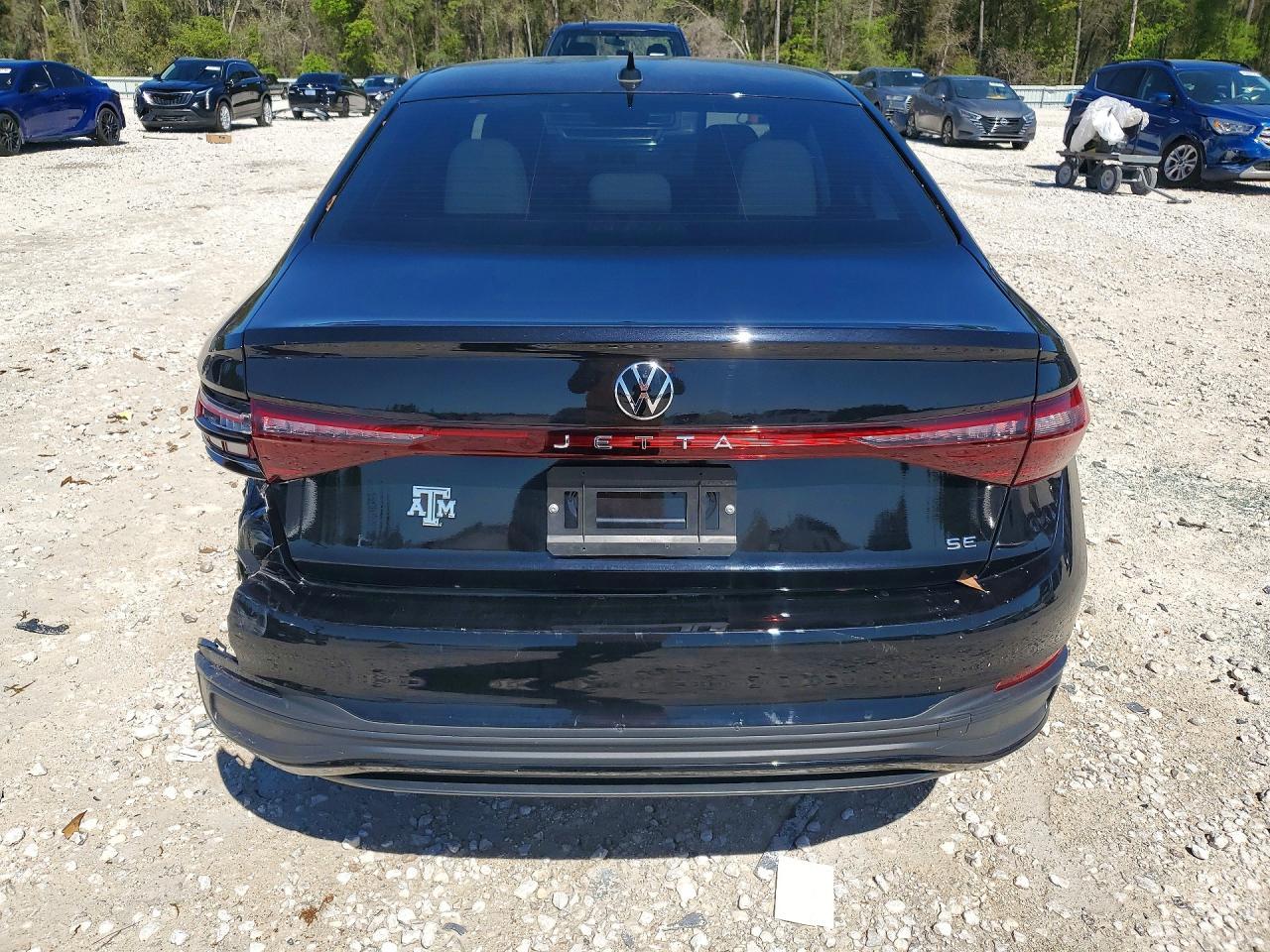 2025 Volkswagen Jetta Se - Image 6