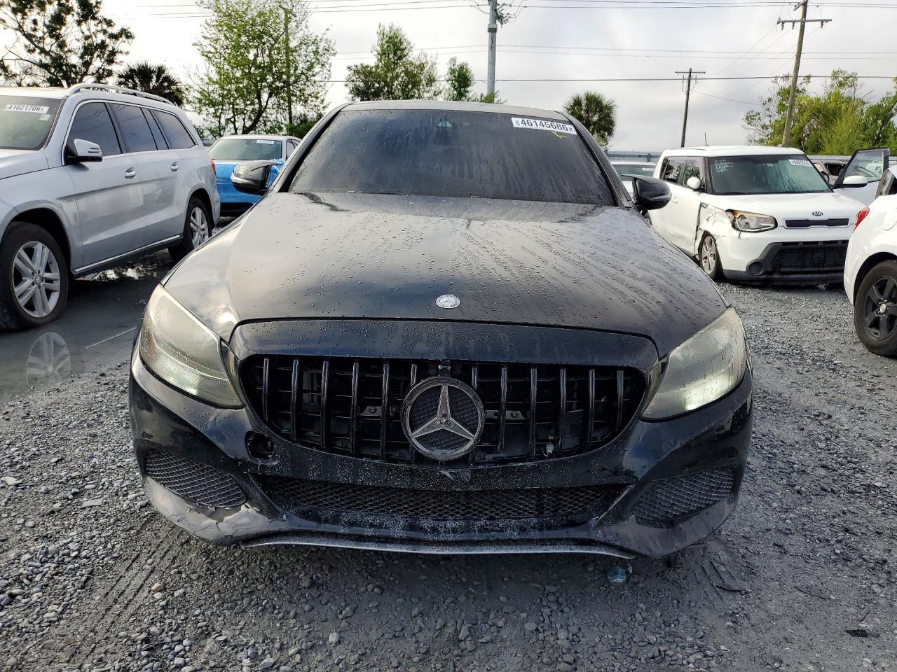 2016 Mercedes-Benz C 300 4Matic - Фото 5