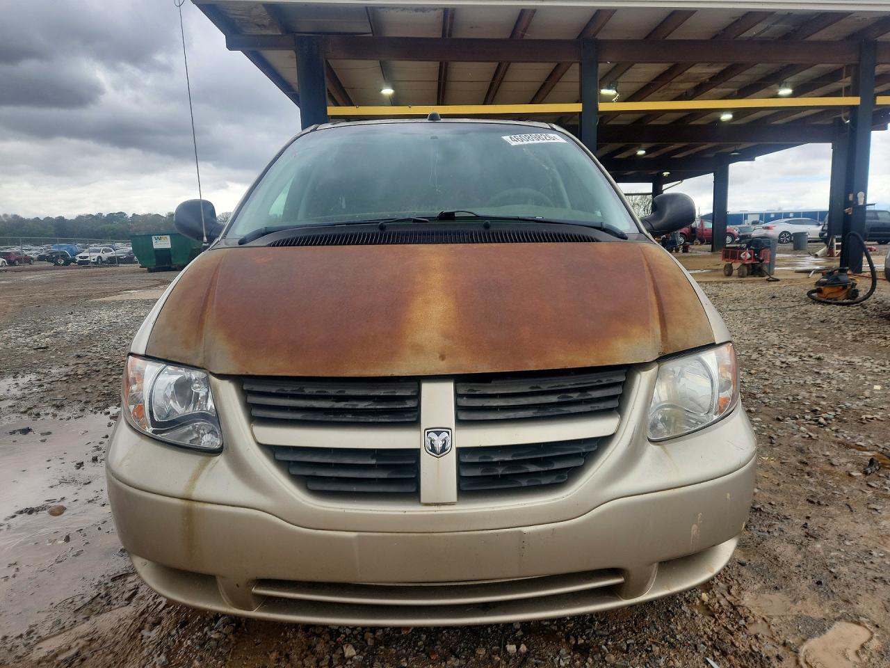 2005 Dodge Grand Caravan Se - Image 5