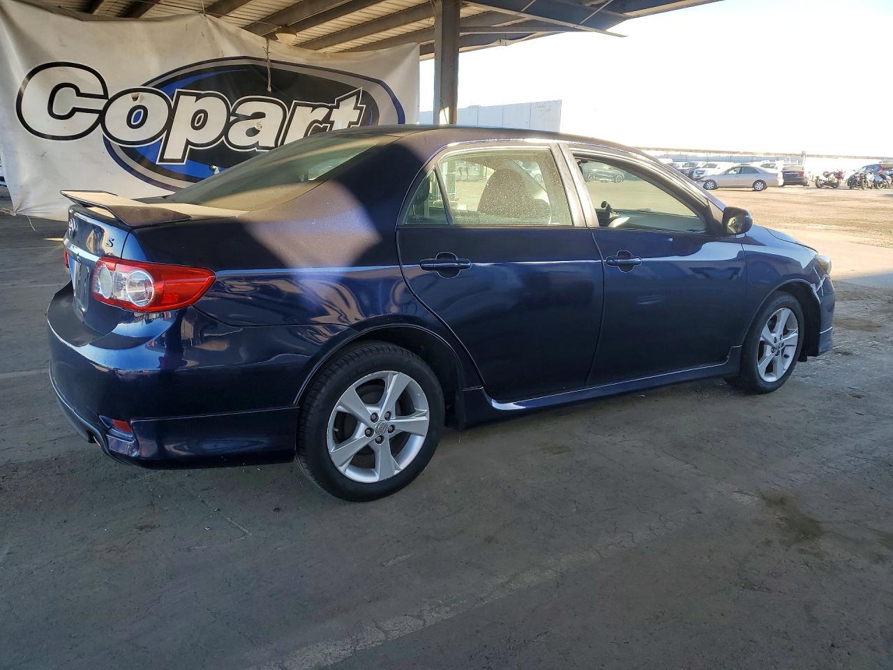 2012 Toyota Corolla S - Фото 3