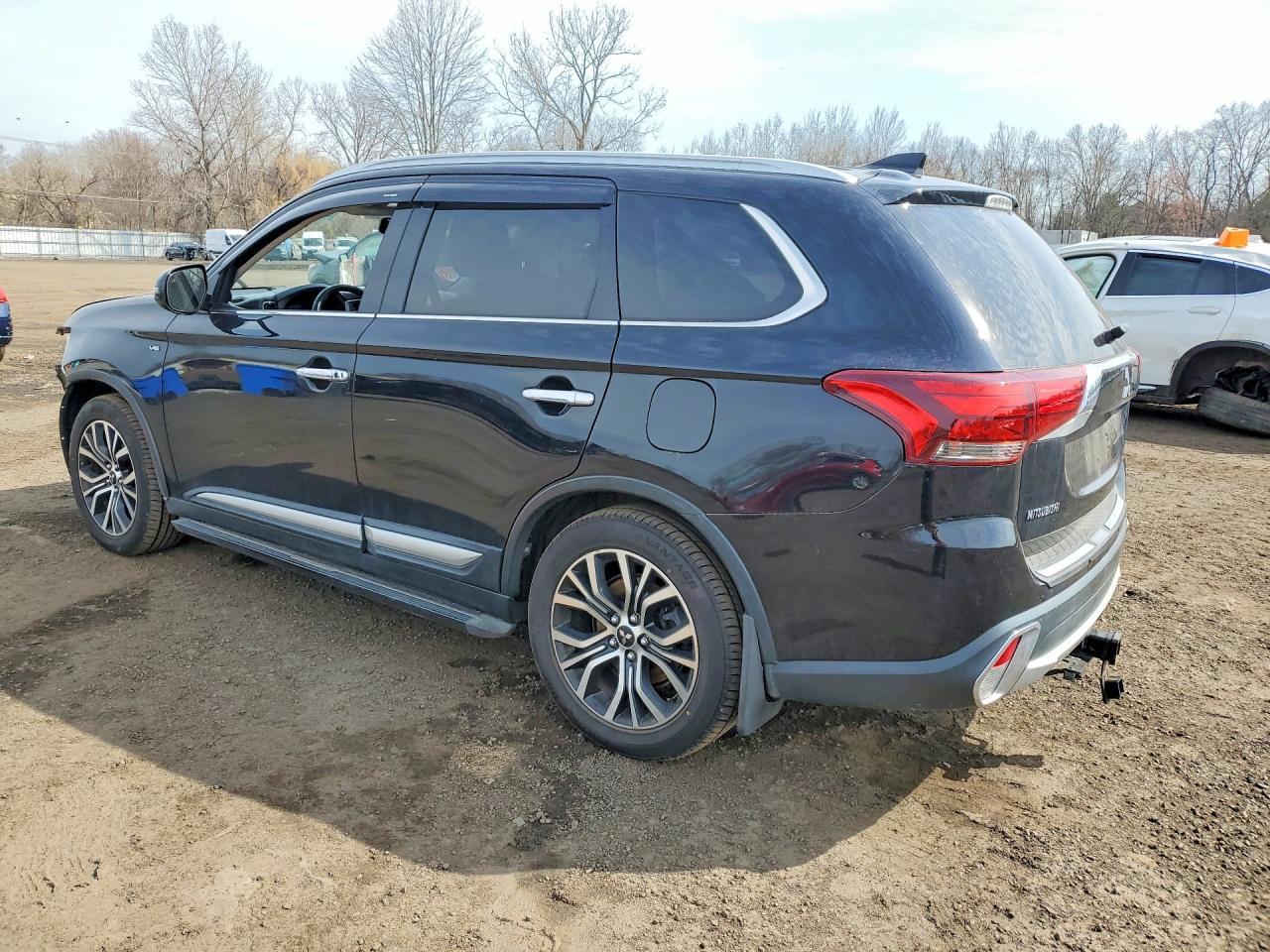 2018 Mitsubishi Outlander Gt - Фото 2