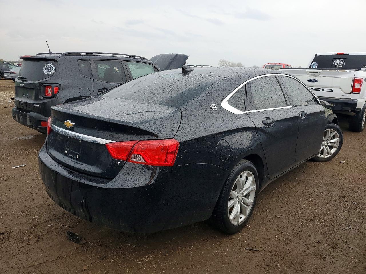 2019 Chevrolet Impala Lt - Image 3