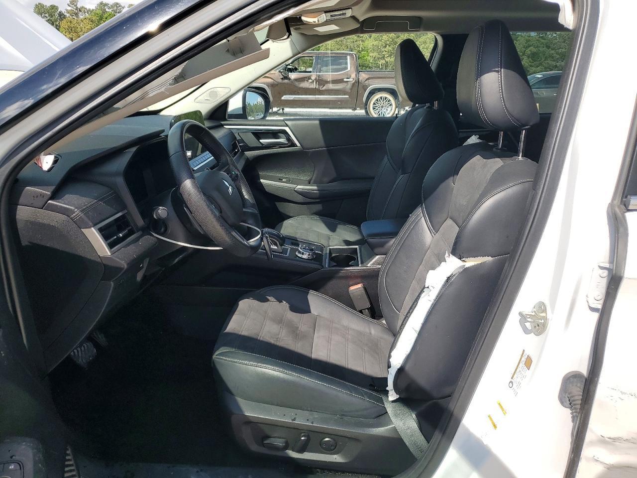 2023 Mitsubishi Outlander Se - Фото 7