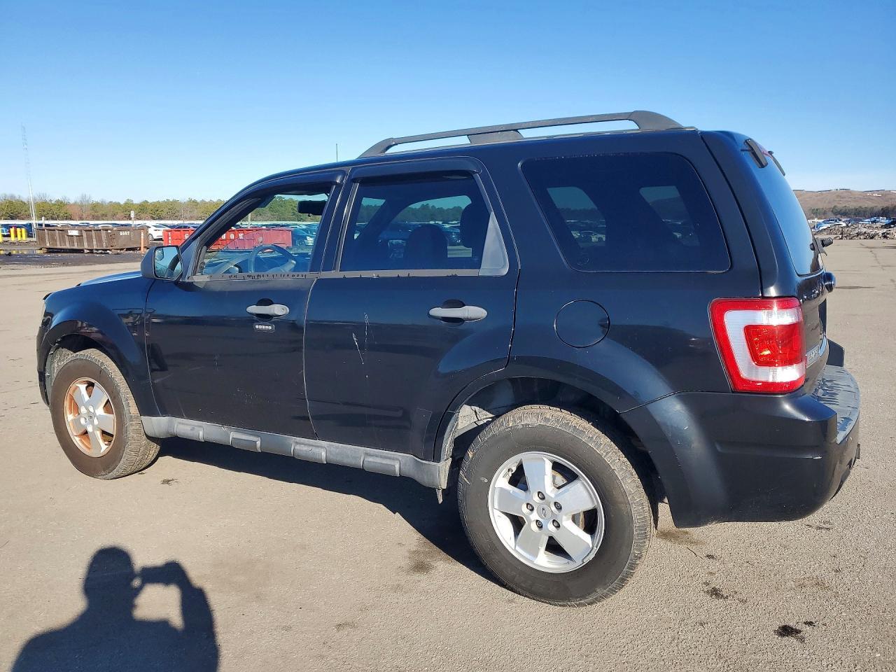 2010 Ford Escape Xlt - Фото 2