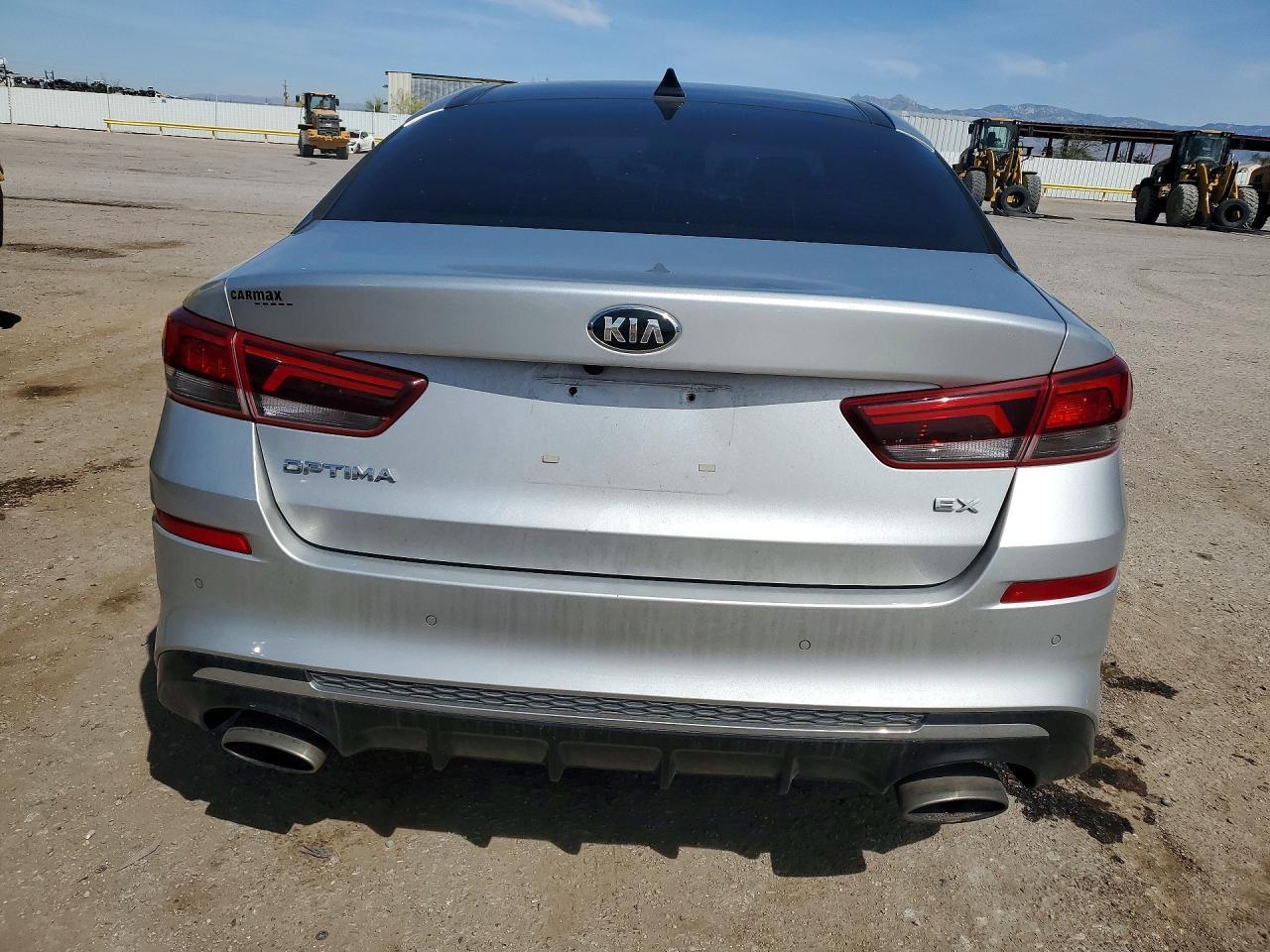 2019 Kia Optima Ex - Фото 6