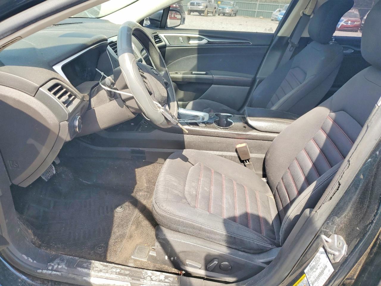 2014 Ford Fusion S - Фото 7