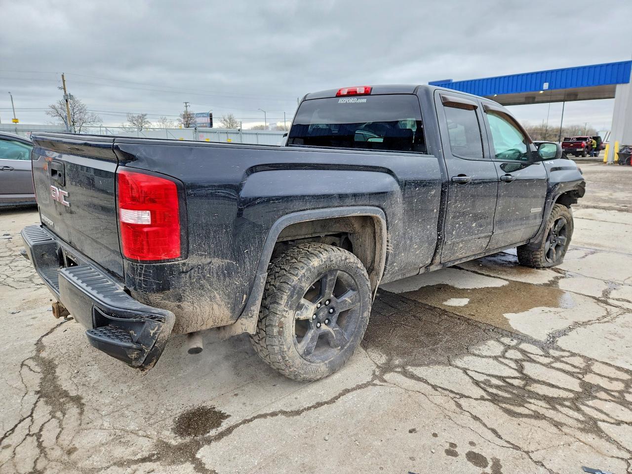 2018 GMC Sierra K1500 - Фото 3