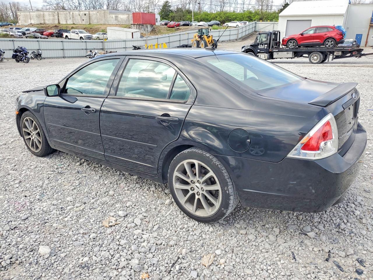 2009 Ford Fusion Se - Фото 2