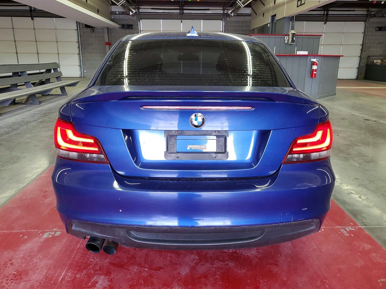 2010 BMW 135 I - Фото 6