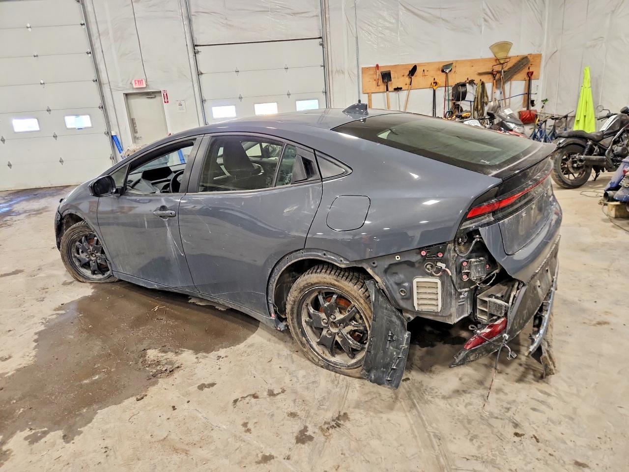 2024 Toyota Prius Le - Image 2