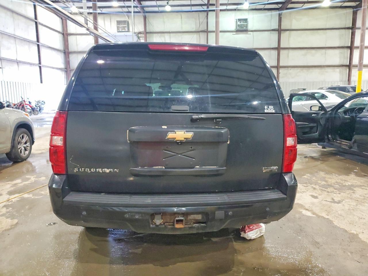 2008 Chevrolet Suburban K1500 Ls - Фото 6