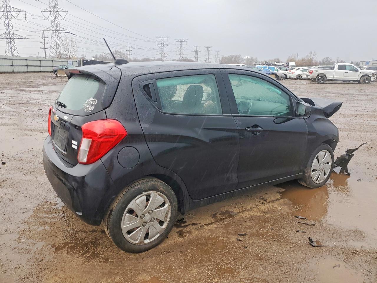 2018 Chevrolet Spark Ls - Image 3