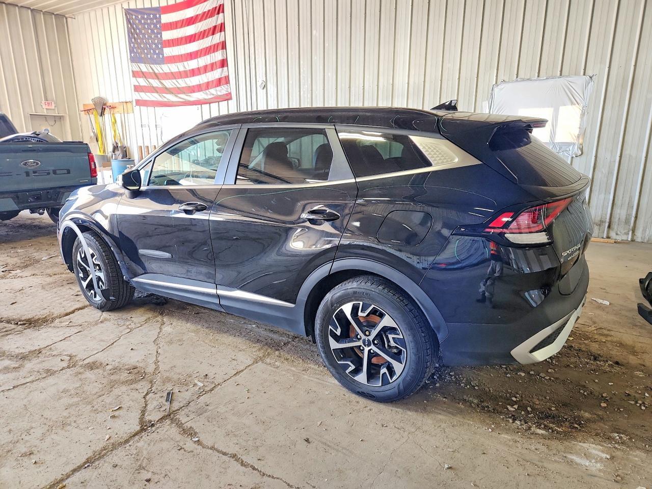 2023 Kia Sportage Hybrid Ex - Фото 2