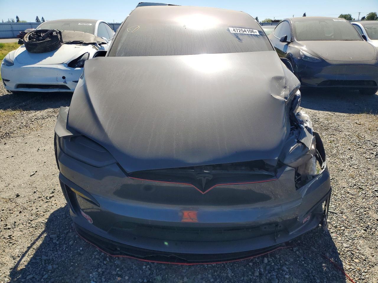2022 Tesla Model X - Фото 5