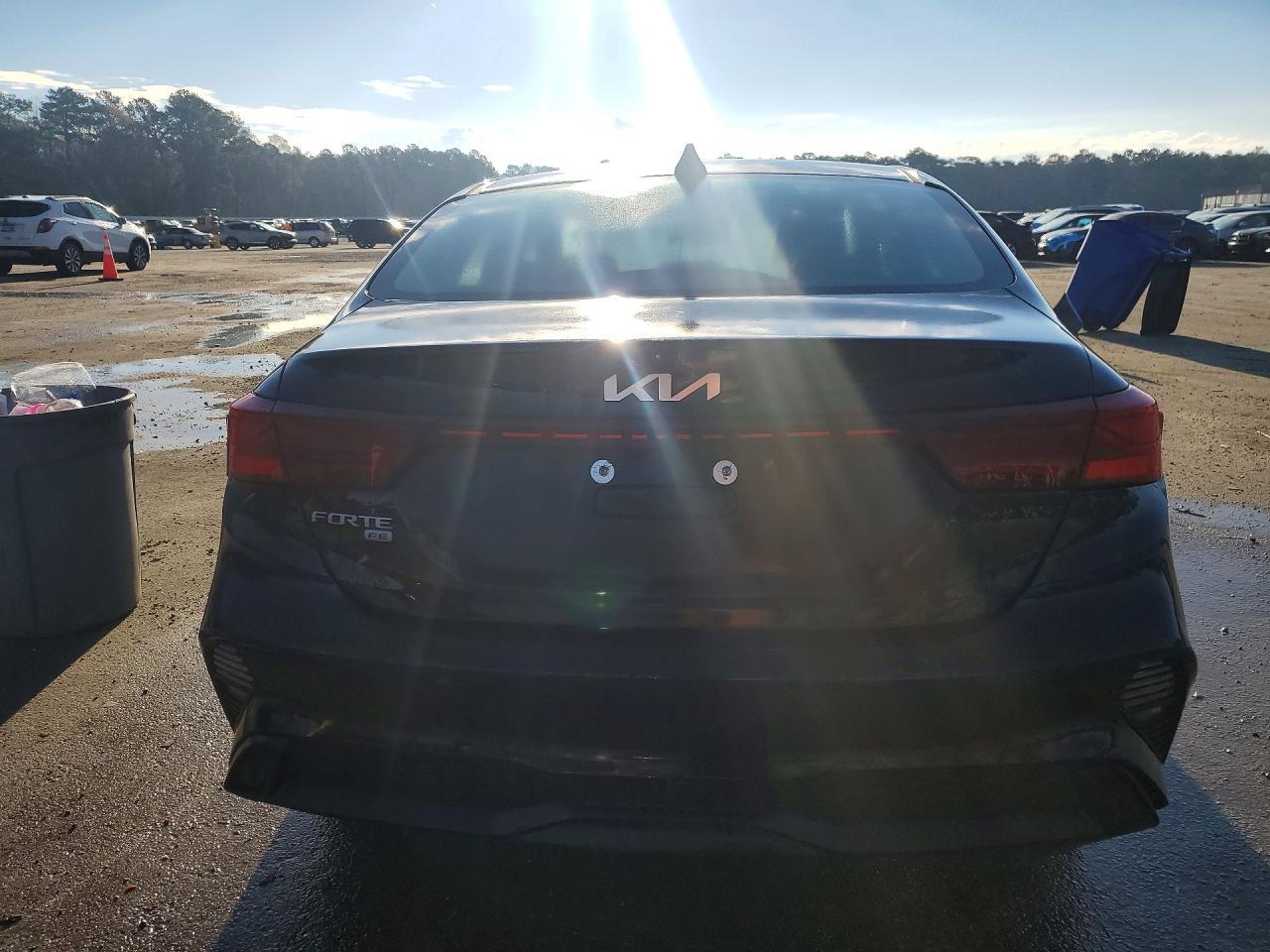 2023 Kia Forte Lx - Фото 6