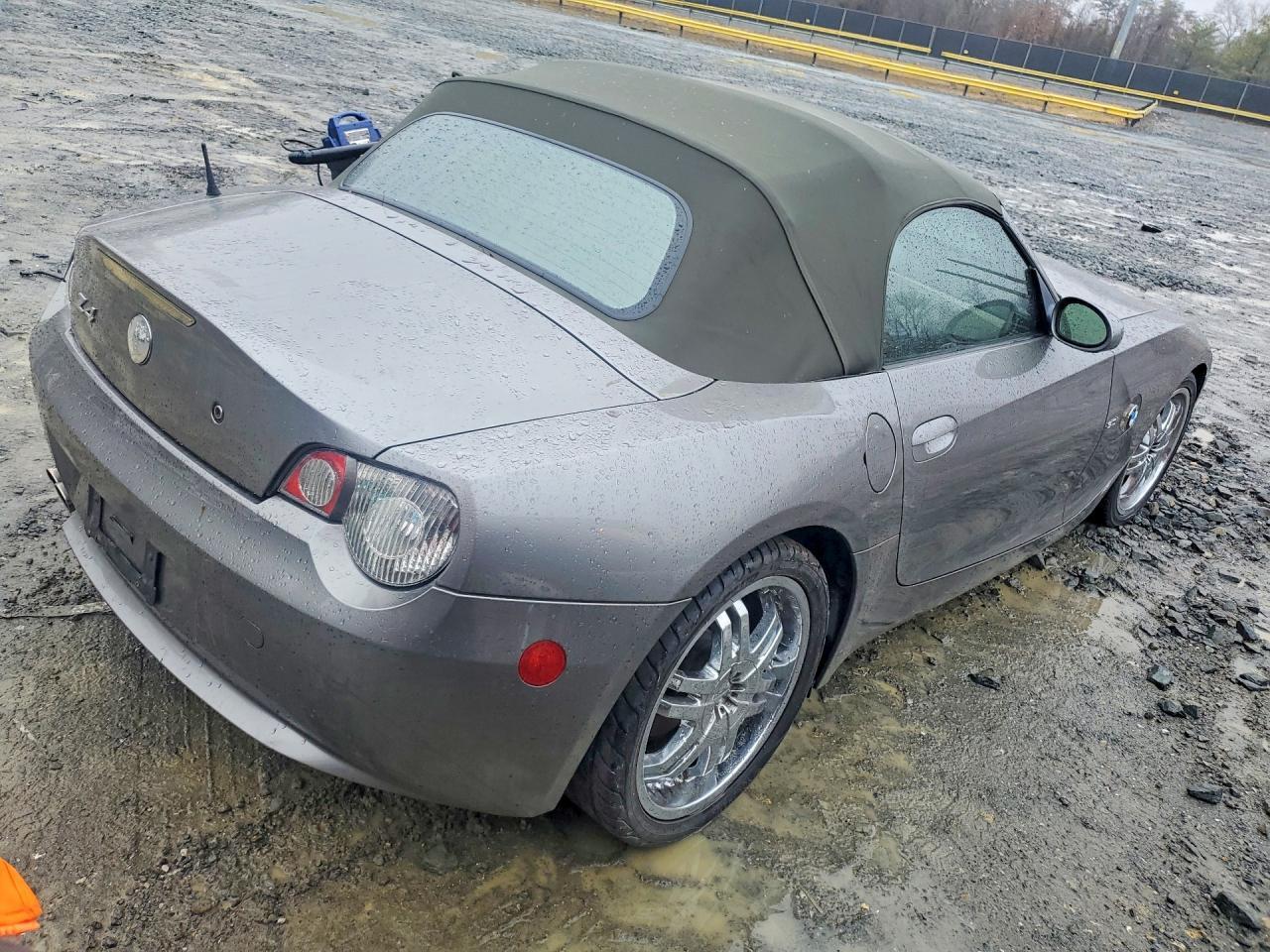 2004 BMW Z4 3.0 - Image 3