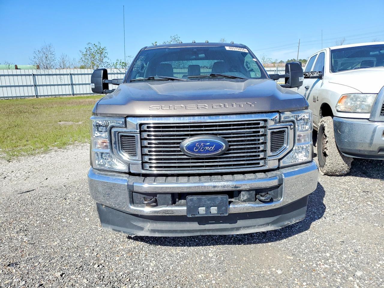 2021 Ford F350 Super Duty - Фото 5