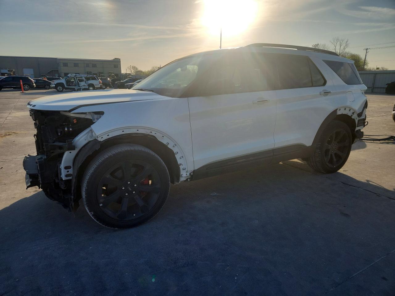 2023 Ford Explorer St