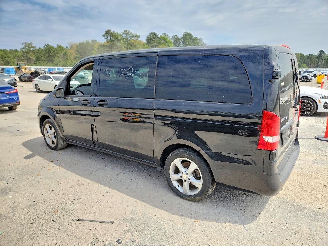2018 Mercedes-Benz Metris - Фото 2