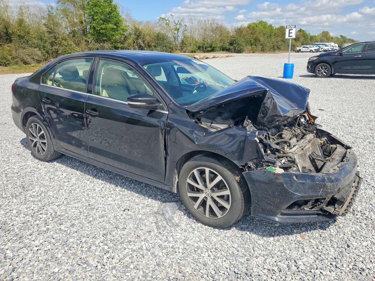 2017 Volkswagen Jetta Se - Фото 4