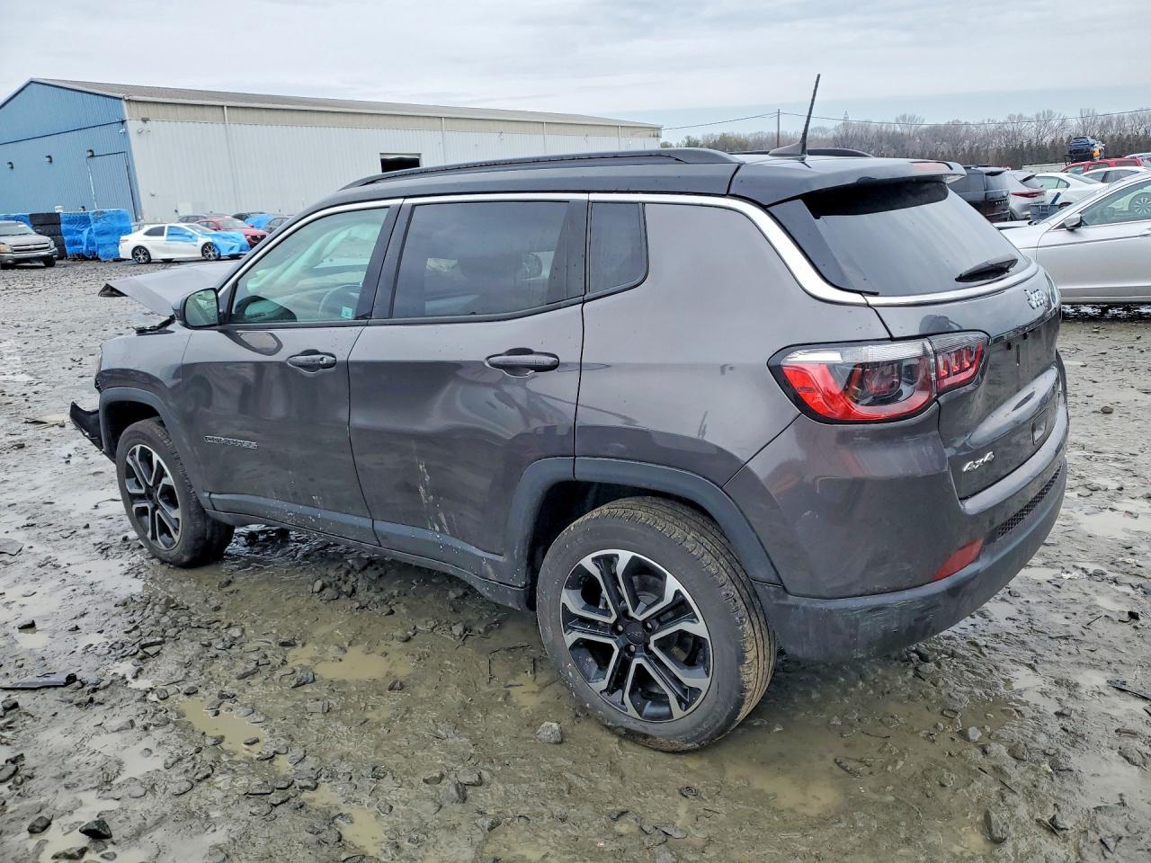 2022 Jeep Compass Limited - Фото 2