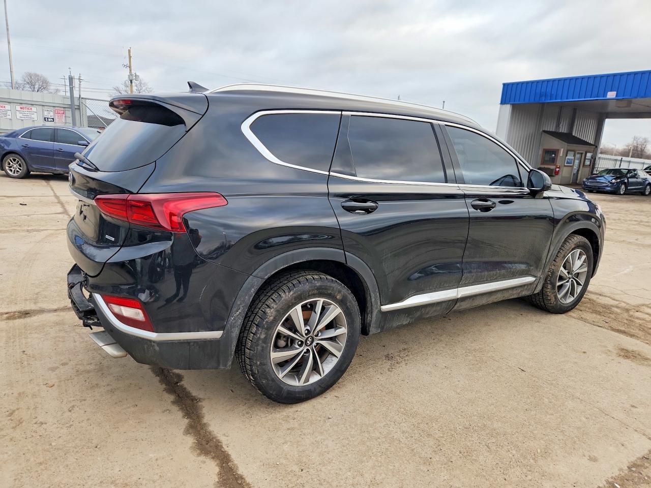 2020 Hyundai Santa Fe Sel - Фото 3