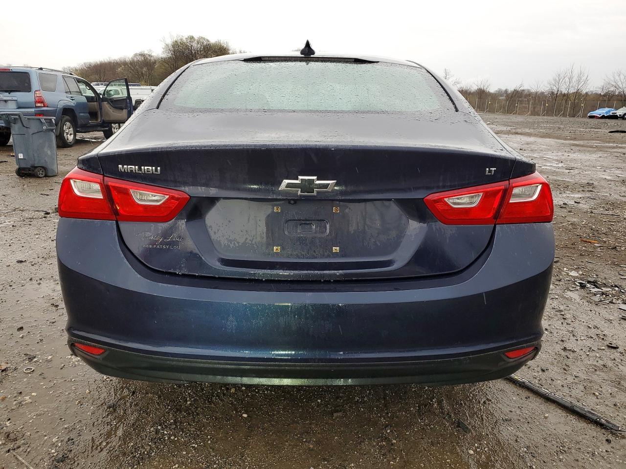 2017 Chevrolet Malibu Lt - Image 6