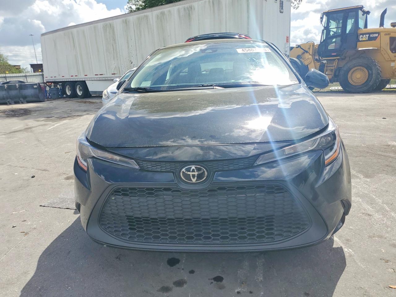 2021 Toyota Corolla Le - Image 5