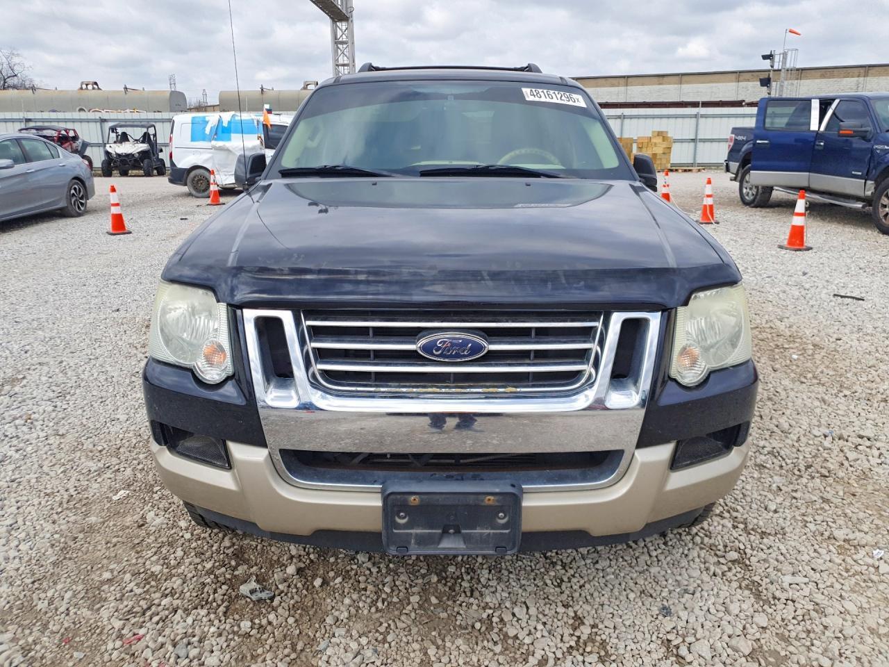 2006 Ford Explorer Eddie Bauer - Image 5