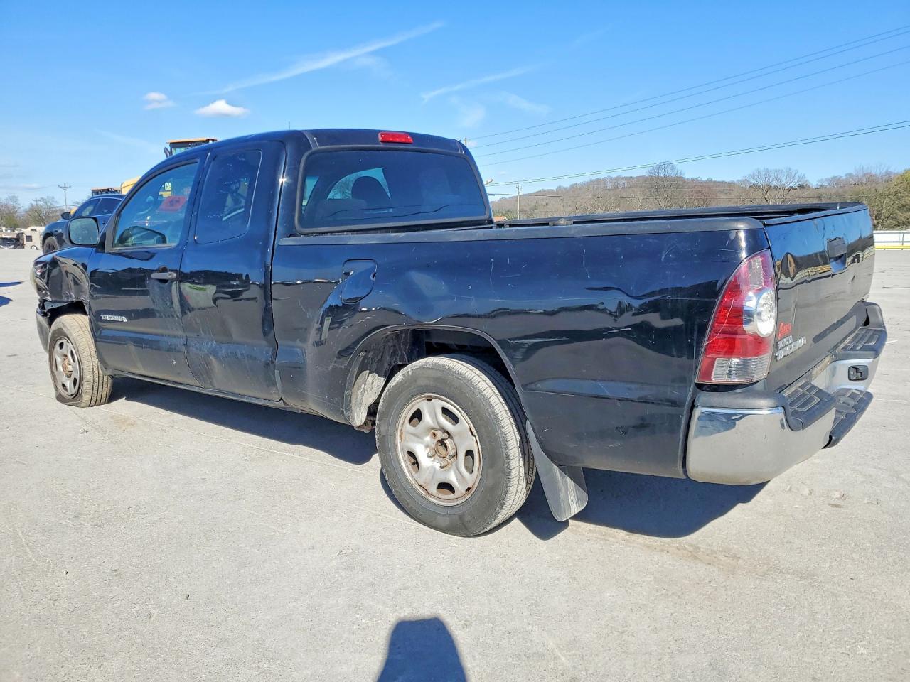 2011 Toyota Tacoma Base - Фото 2