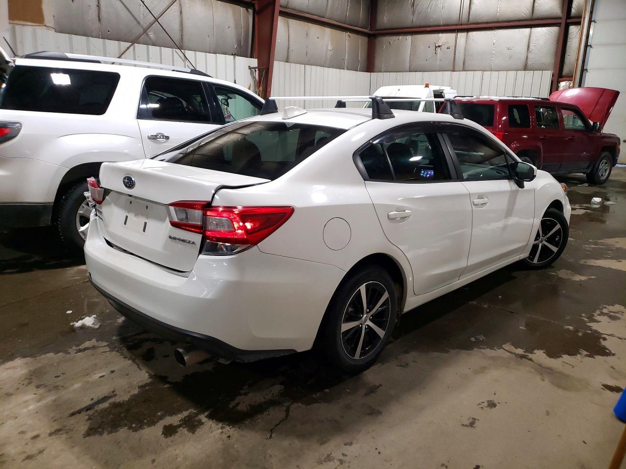 2019 Subaru Impreza Premium - Фото 3