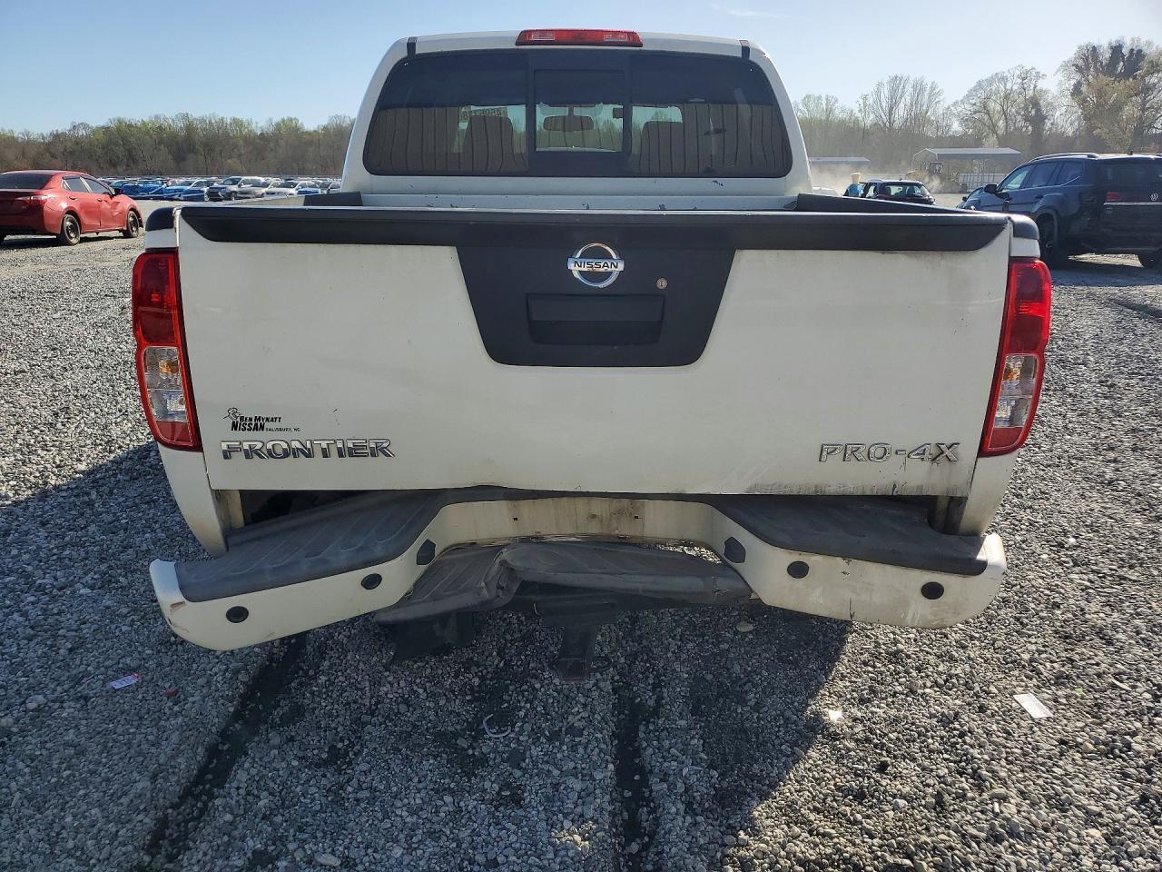 2018 Nissan Frontier Pro-4X - Image 6