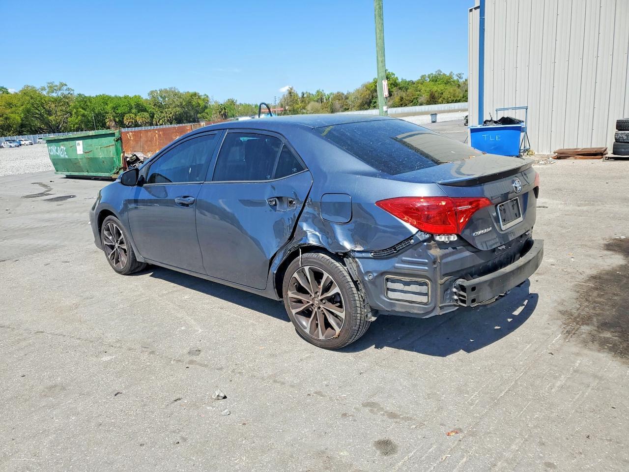 2018 Toyota Corolla Se - Фото 2