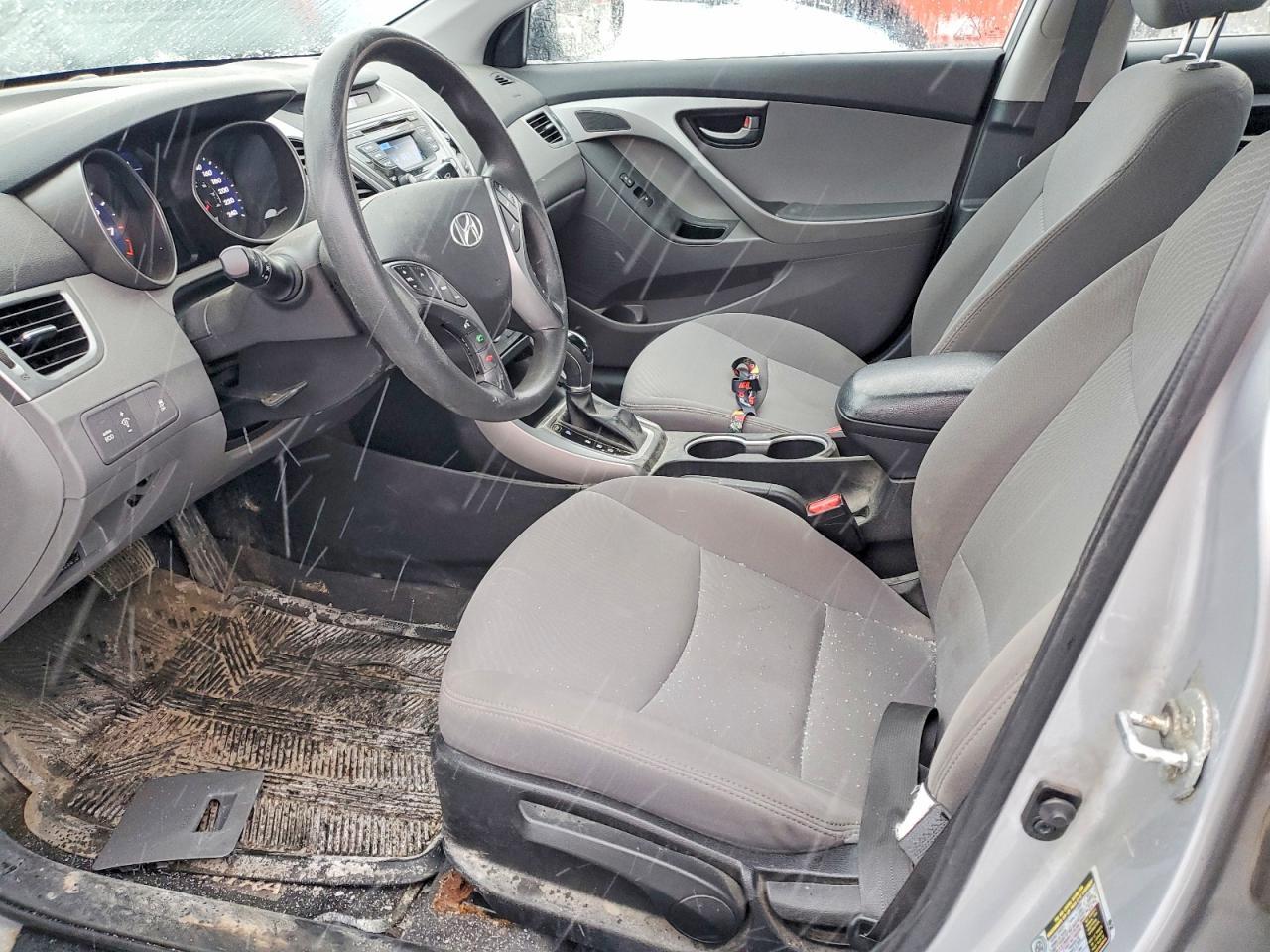 2014 Hyundai Elantra Se - Image 7