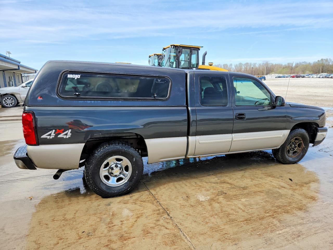 2004 Chevrolet Silverado K1500 - Фото 3