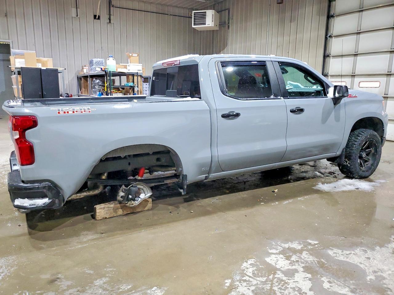2024 Chevrolet Silverado K1500 Lt Trail Boss - Фото 3