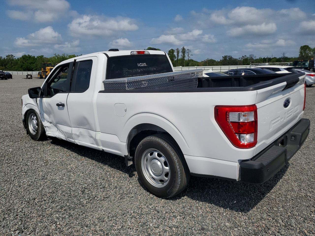 2023 Ford F150 Super Cab - Фото 2