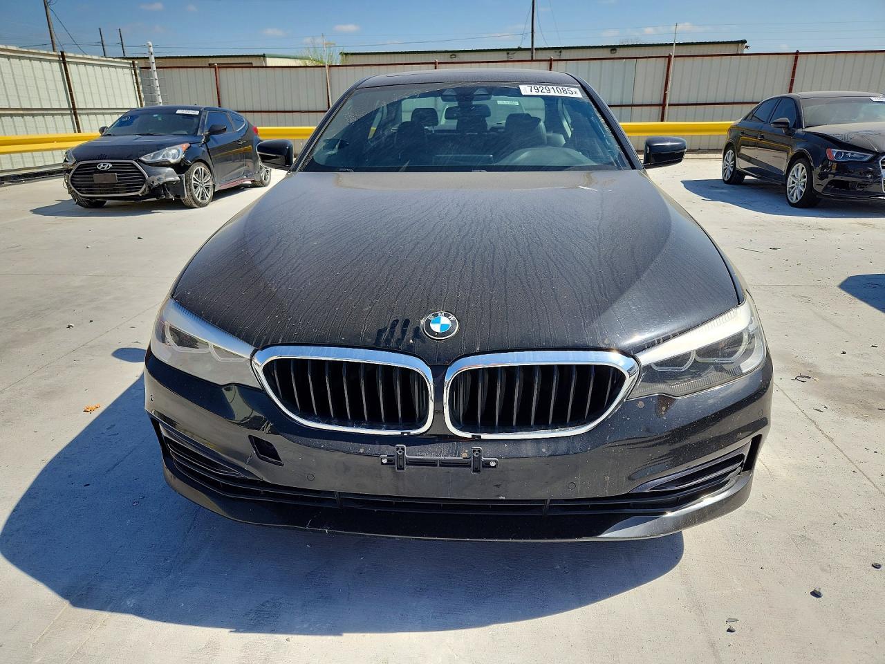 2020 BMW 530 I - Фото 5