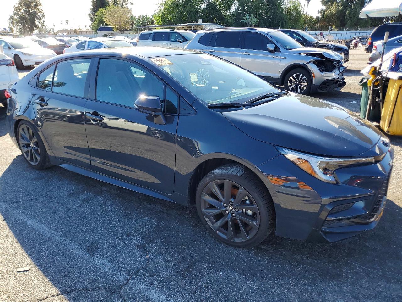 2026 Toyota Corolla Se - Image 4