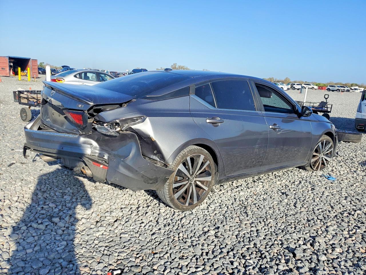 2021 Nissan Altima 2.5 Sr - Фото 3