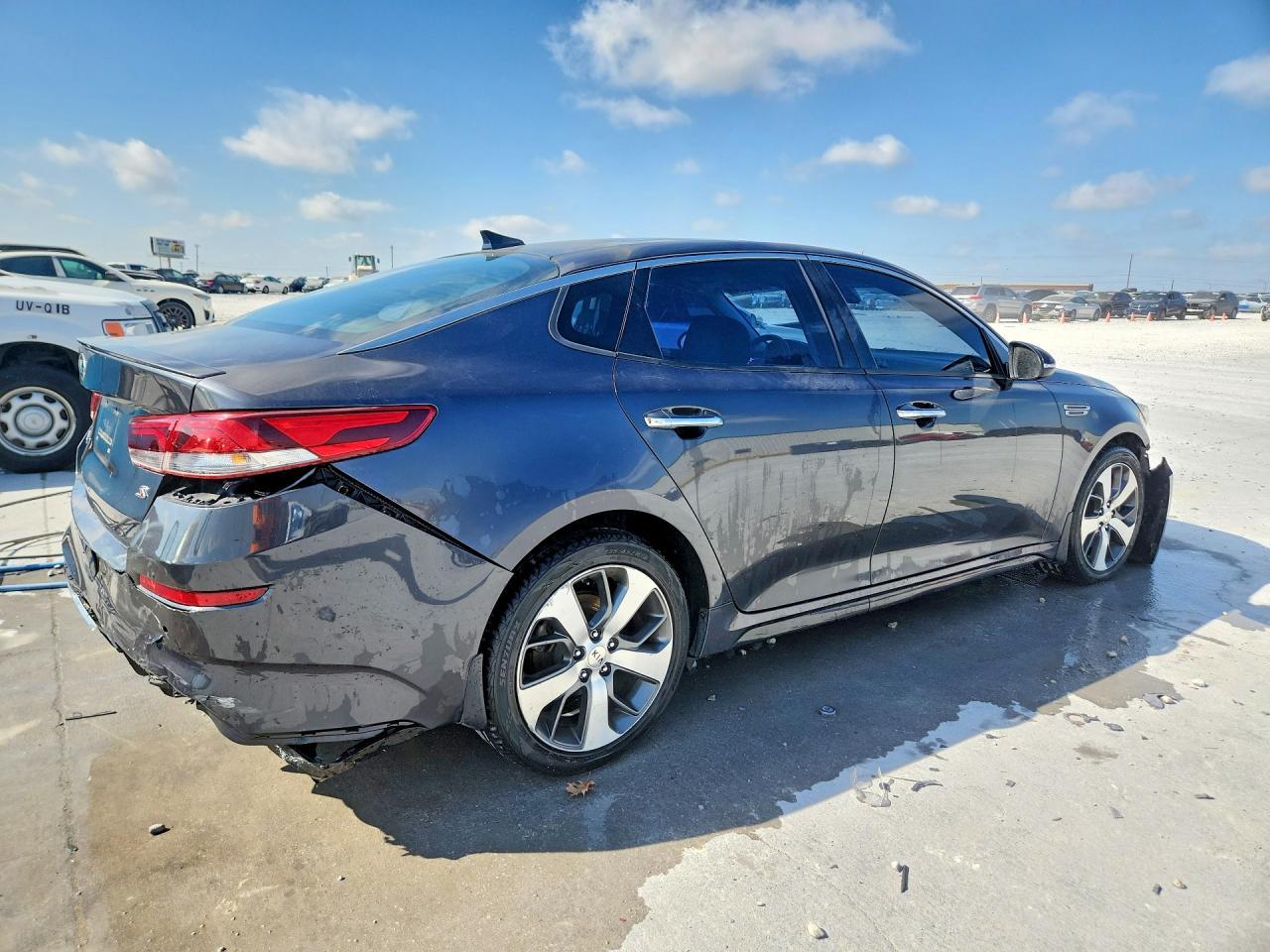 2019 Kia Optima S - Фото 3