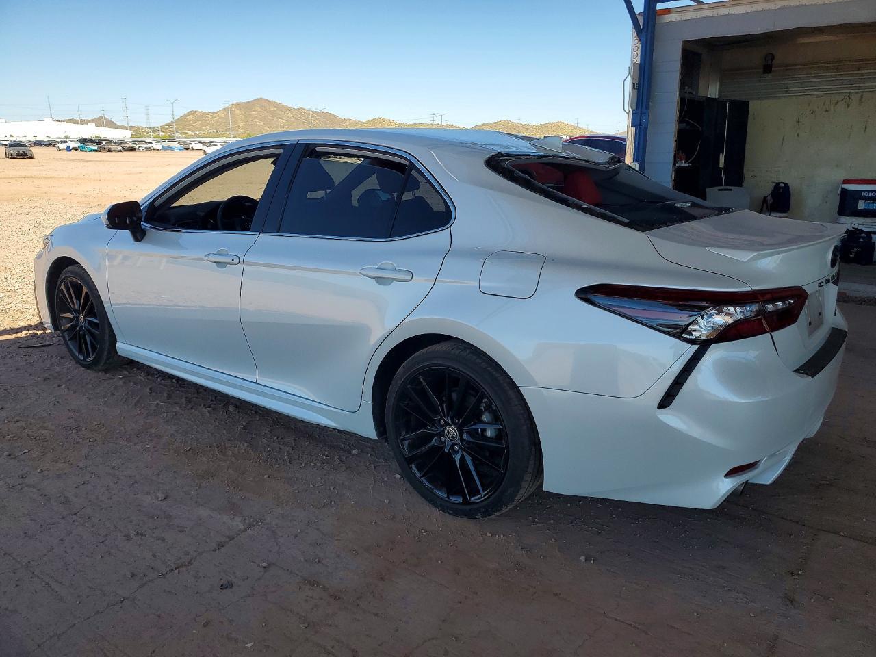 2023 Toyota Camry Xse - Image 2