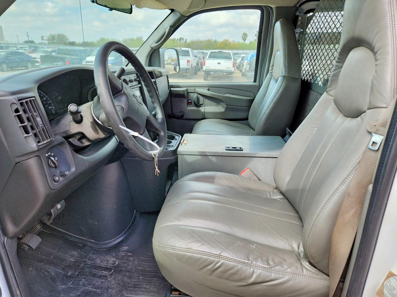 2007 Chevrolet Express G2500 - Фото 7