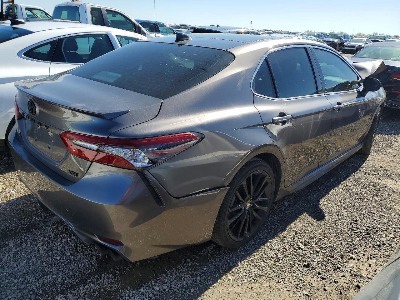 2021 Toyota Camry Xse - Image 3