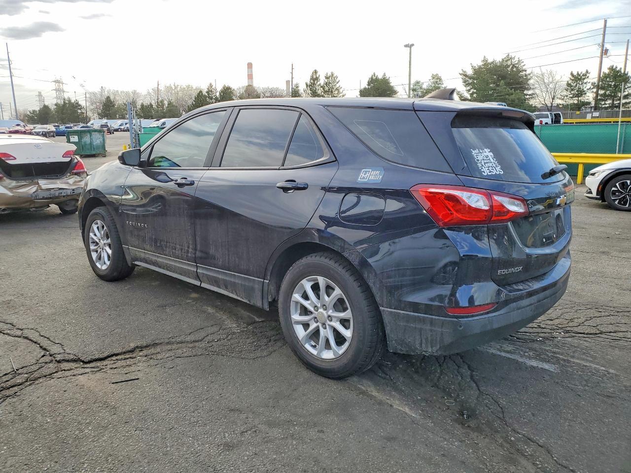 2020 Chevrolet Equinox - Фото 2