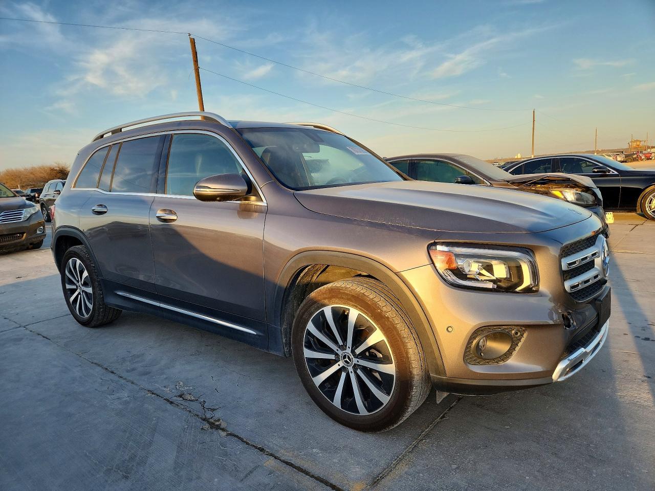 2023 Mercedes-Benz Glb 250 - Фото 4